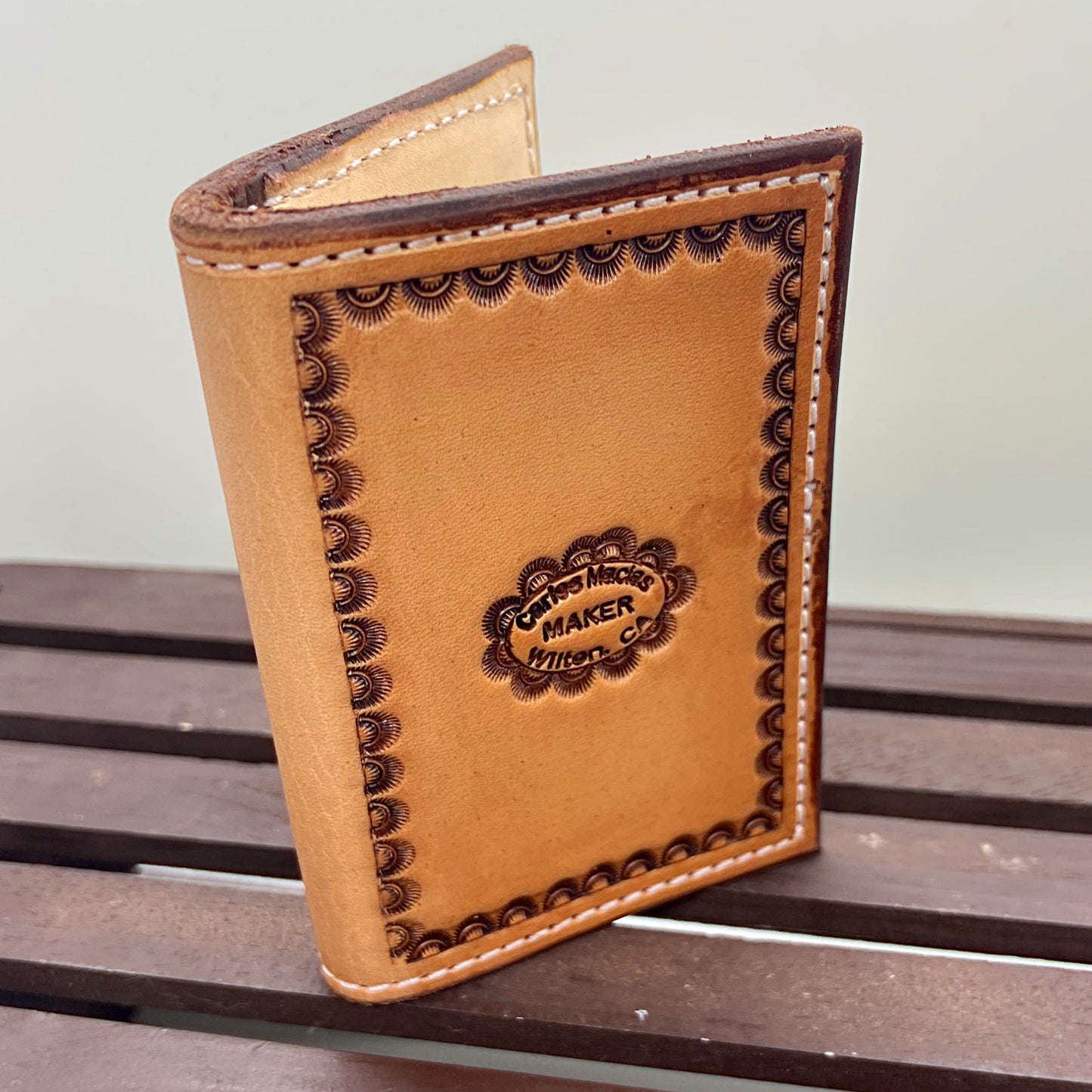 Basket/Corner Flower Stamped Card Wallet